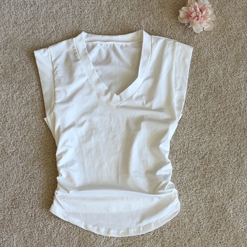 SHEIN White V-Neck Cap Sleeve Crop Top, 6, NWOT
